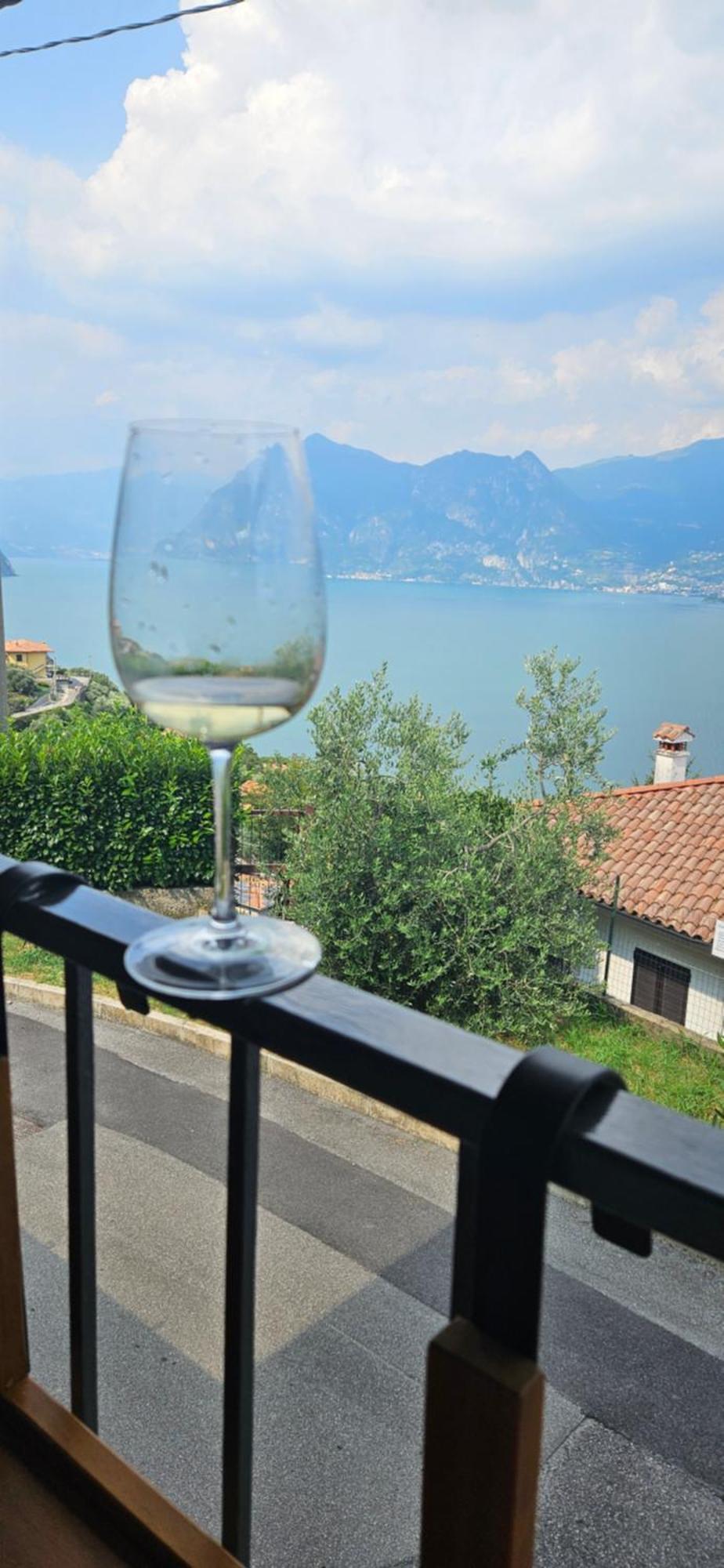 Di Iseo - View House Holiday home Tavernola Bergamasca